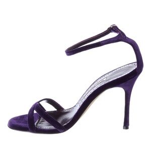 Manolo Blahnik Paloma Purple Velvet Size 40 105mm heel
